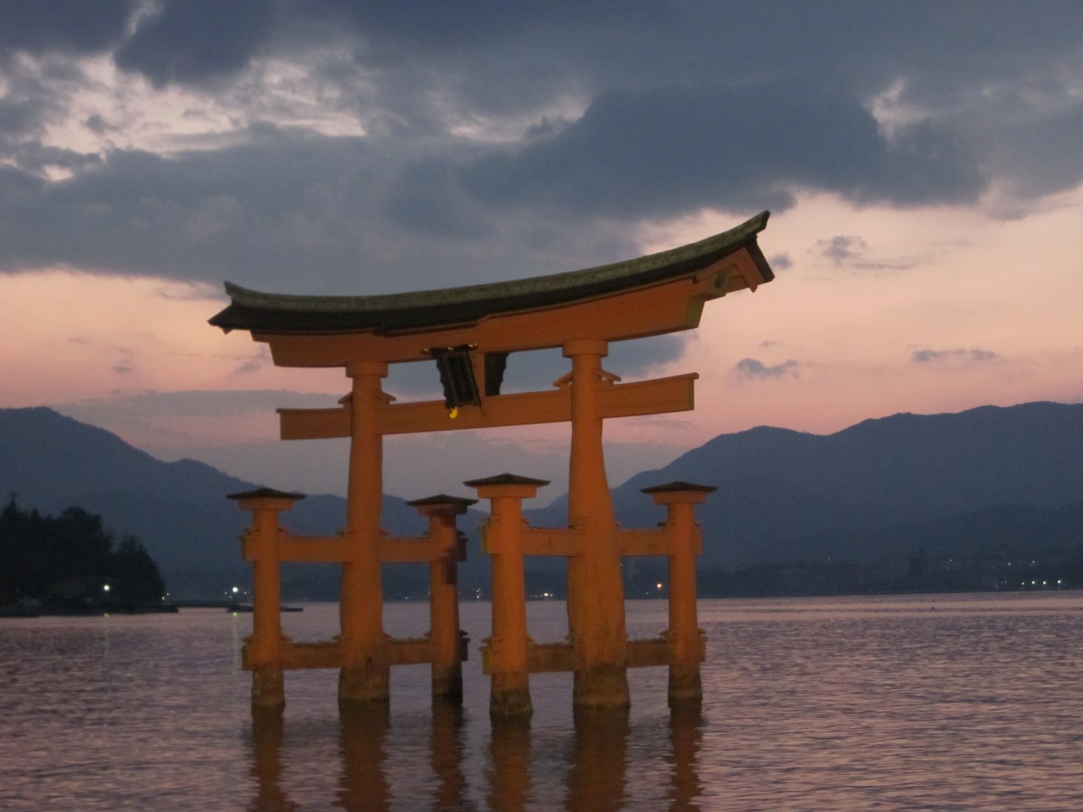 Miyajima- floating temple off the coast of Hiroshima